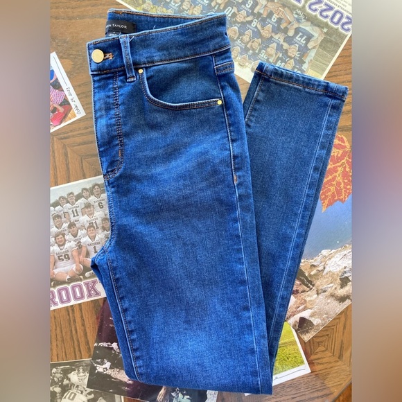 Ann Taylor Skinny Jeans - Picture 1 of 5